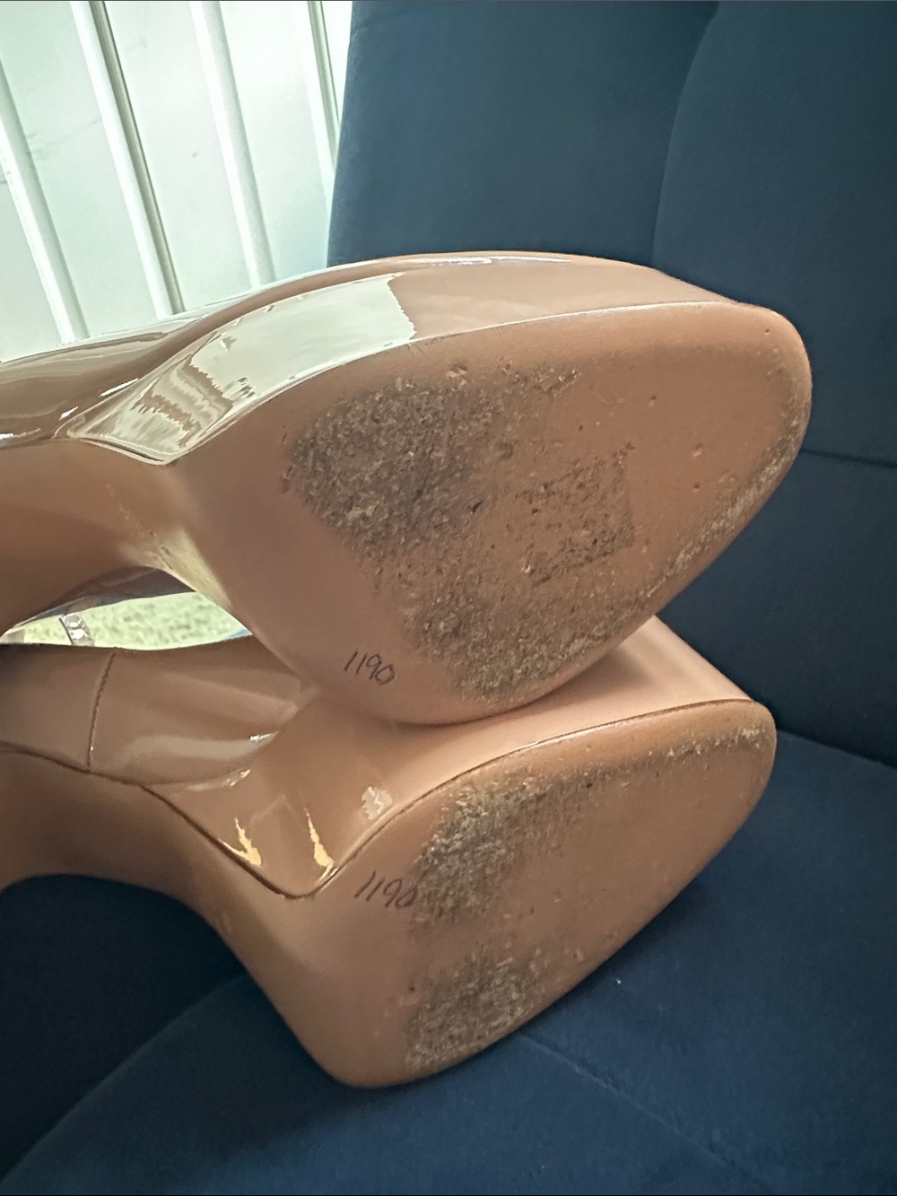 Valentino Beige Patent Tango Ankle Strap Pumps Size 40 - Picture 12 of 13